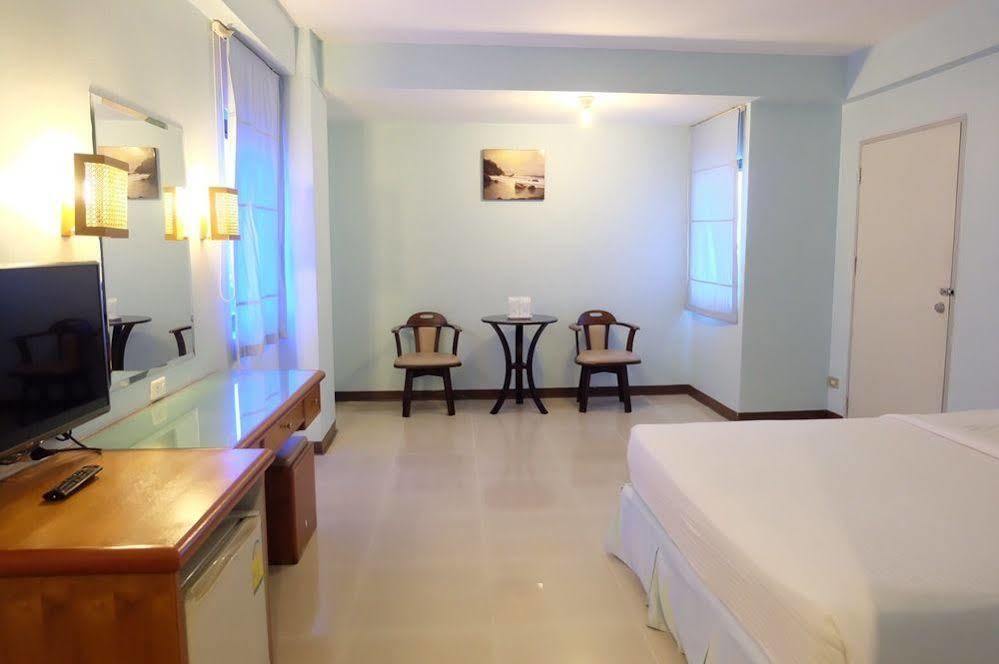 Chudchada Place Hat Yai Exterior photo